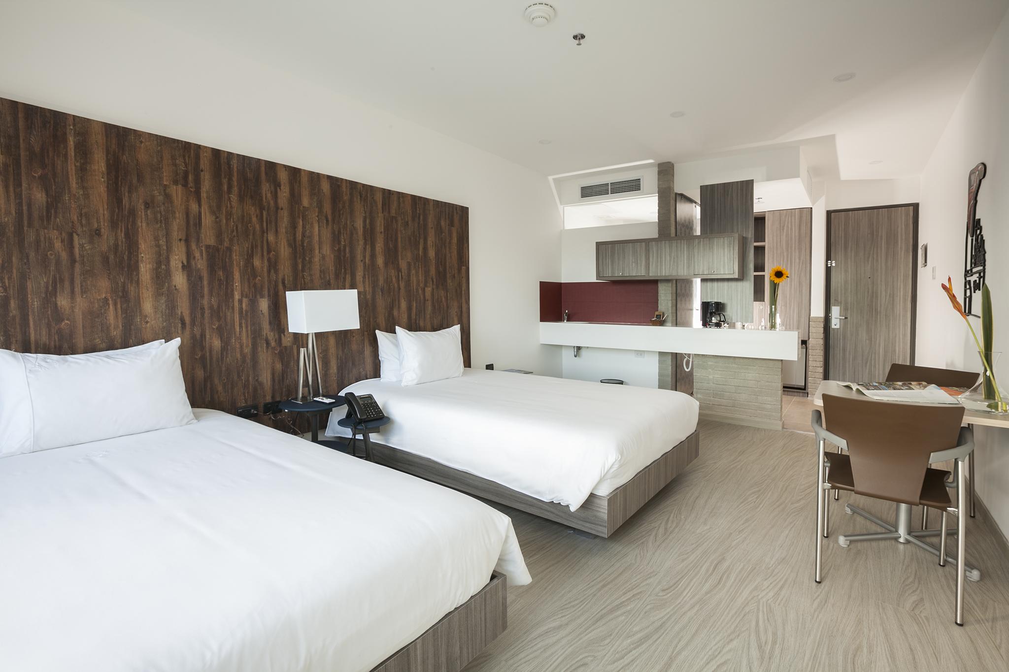 V Grand Hotel, A Member Of Radisson Individuals Medellín Exteriör bild